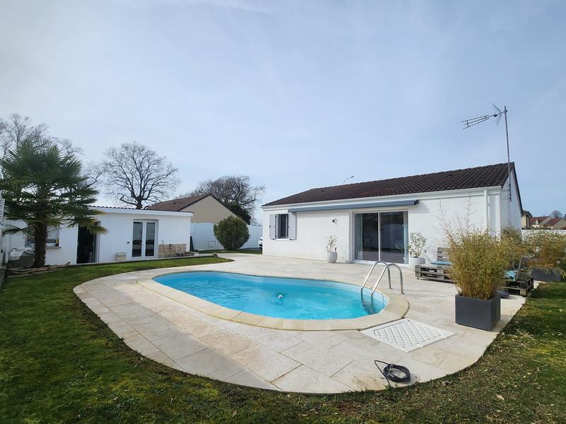 Maison - 79 m² - 5 pièces