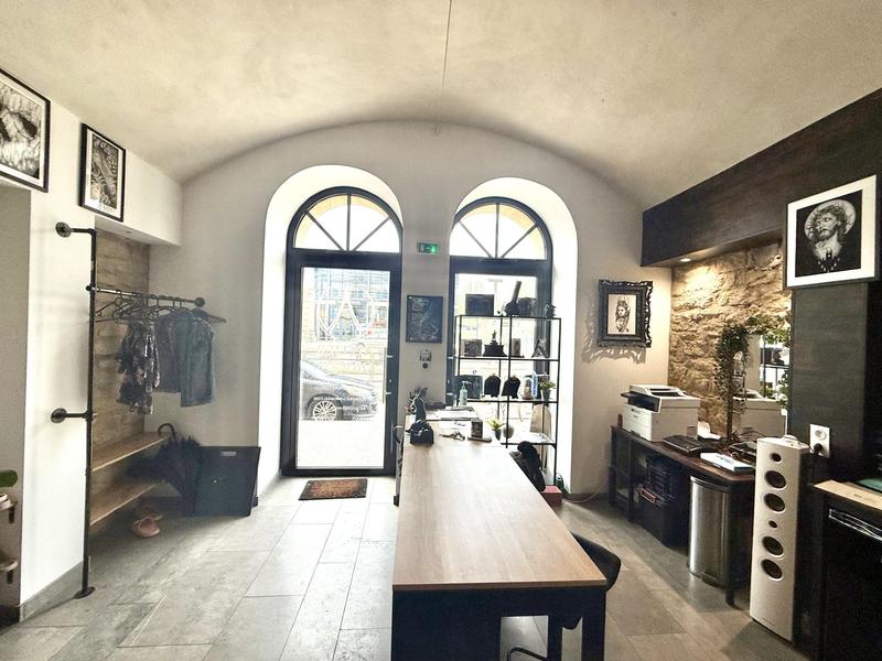 Local commercial - 64 m²