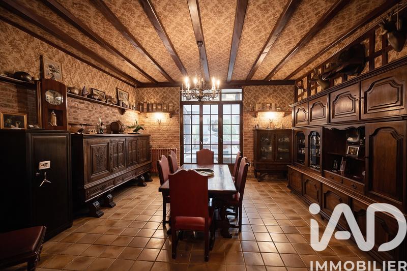 Maison - 222 m² - 4 pièces