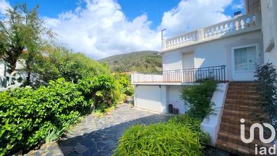 Maison - 180 m² - 5 pièces