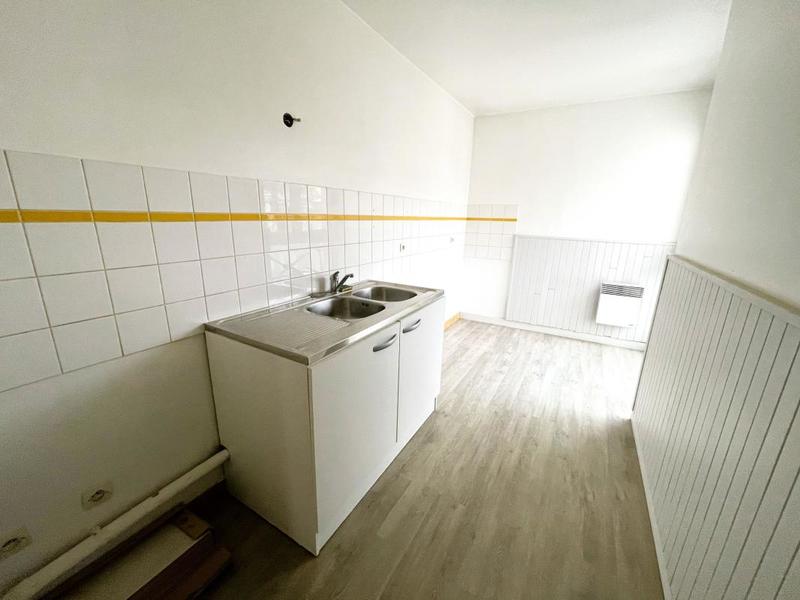 Appartement - 90 m² - 4 pièces