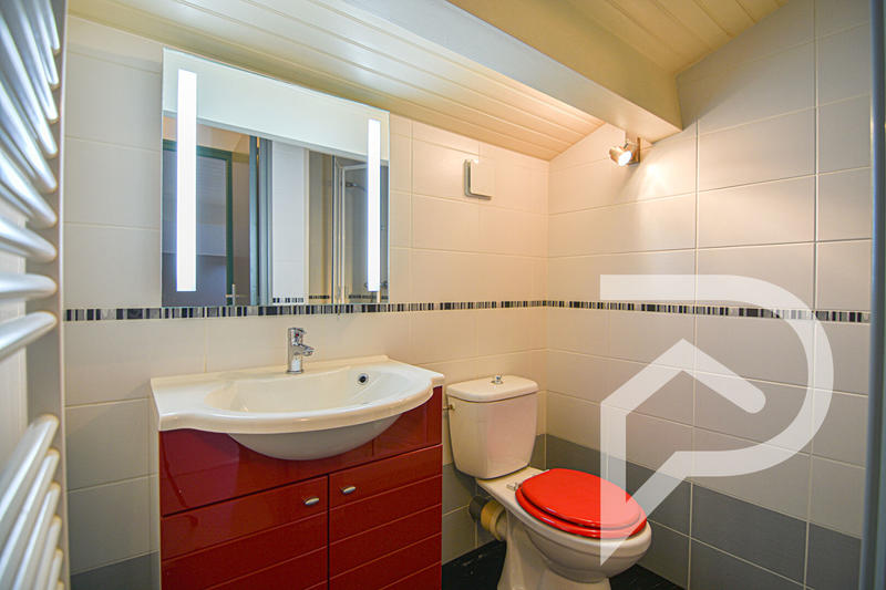 Maison - 136 m² - 7 pièces