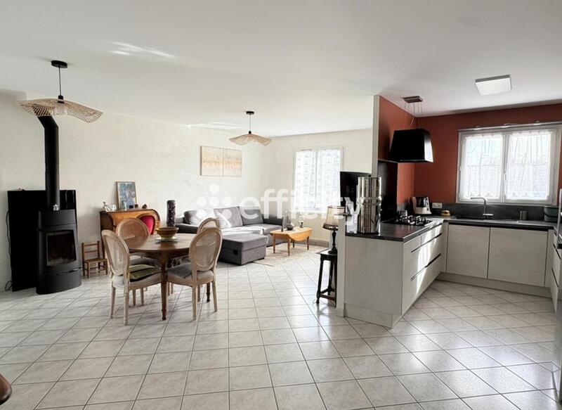 Maison - 71 m² - 4 pièces