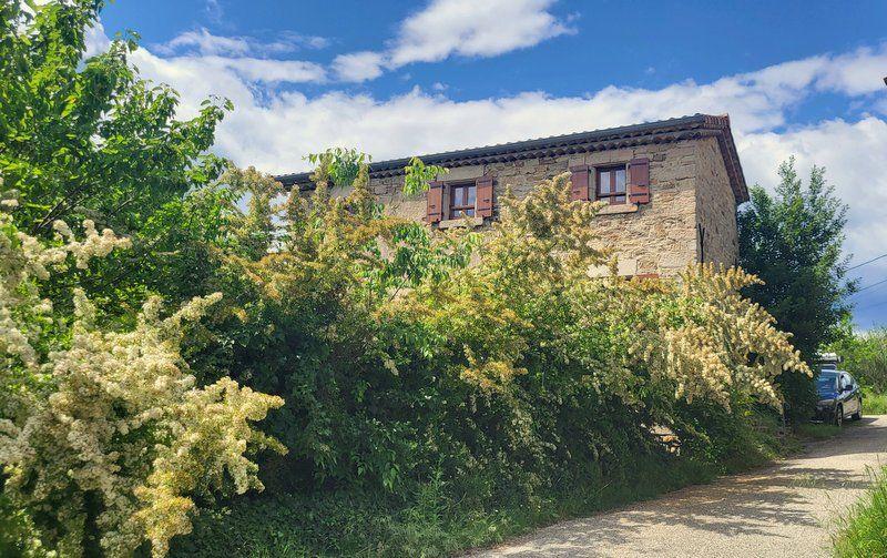 Maison - 75 m² - 5 pièces