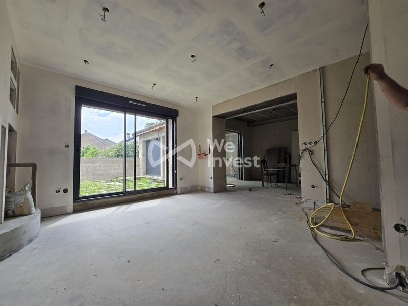 Maison - 163 m² - 5 pièces