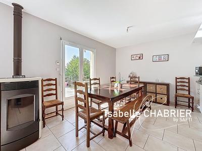 Maison - 107 m² - 4 pièces