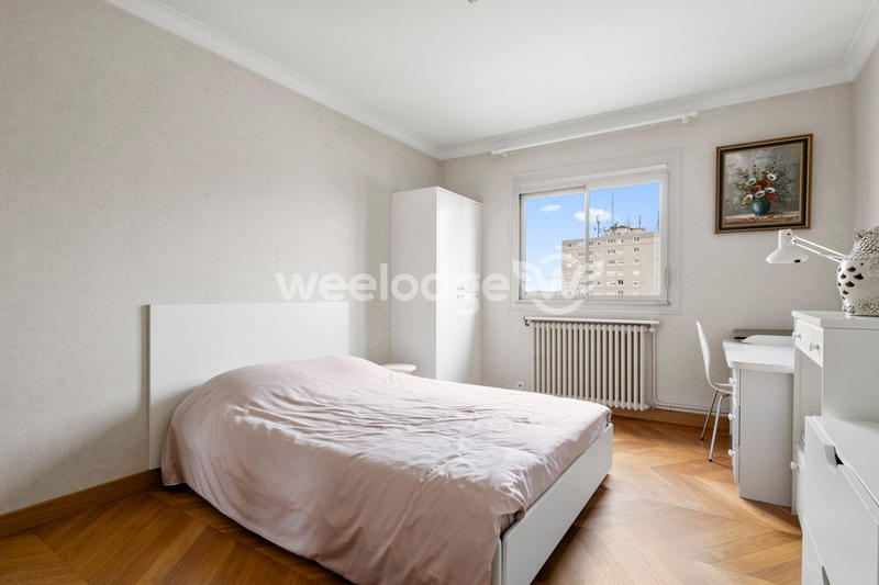 Appartement - 141 m² - 7 pièces