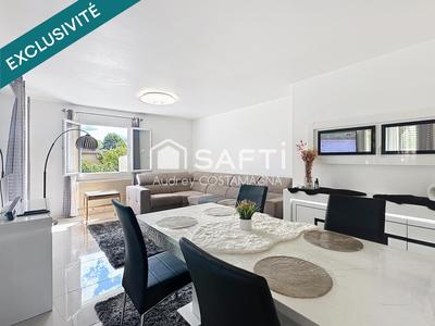 Maison - 97 m² - 5 pièces