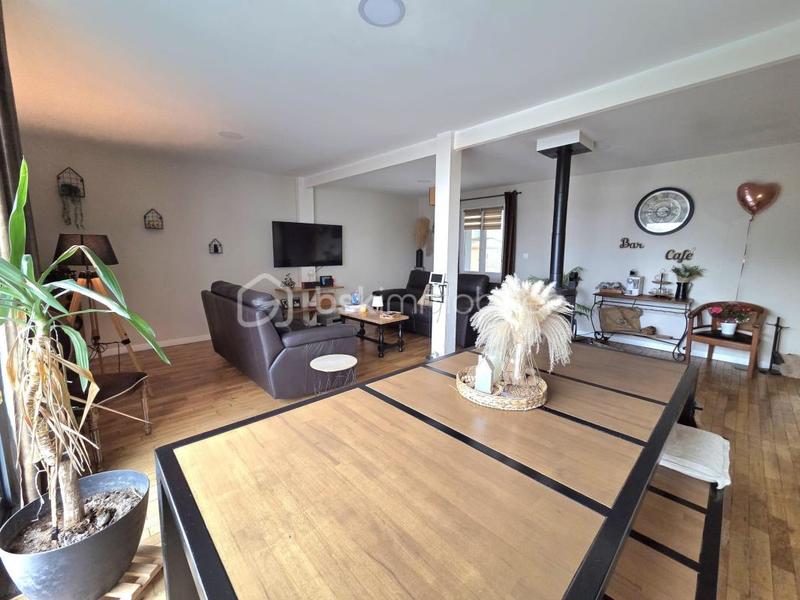 Maison - 170 m² - 6 pièces