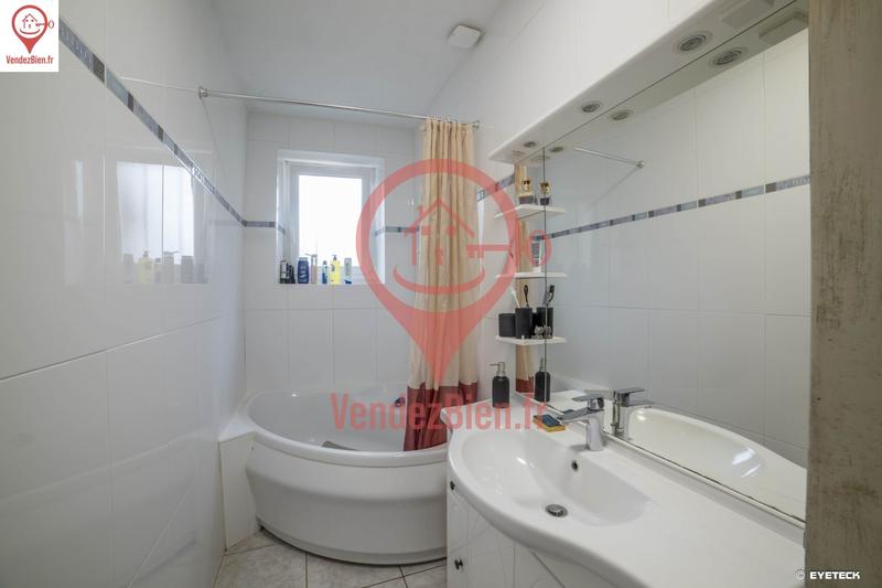 Maison contemporaine - 115 m² - 4 pièces