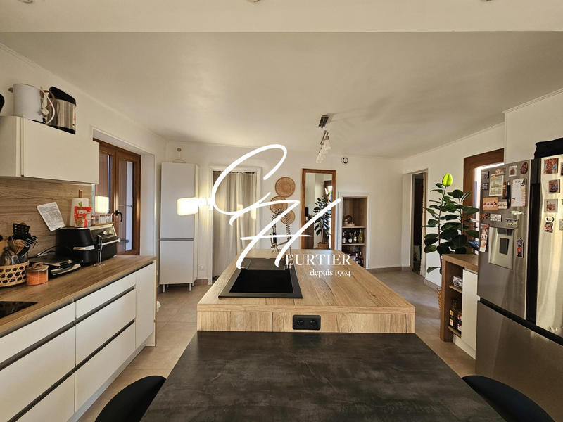 Duplex - 118 m² - 5 pièces