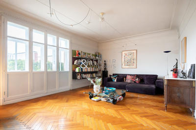 Appartement - 213 m² - 8 pièces