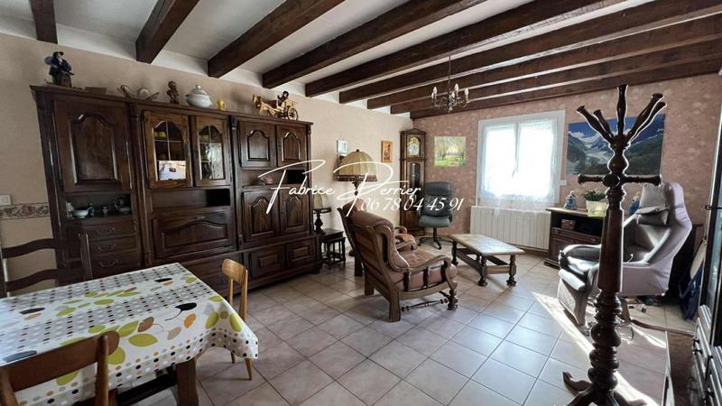 Maison - 160 m² - 8 pièces