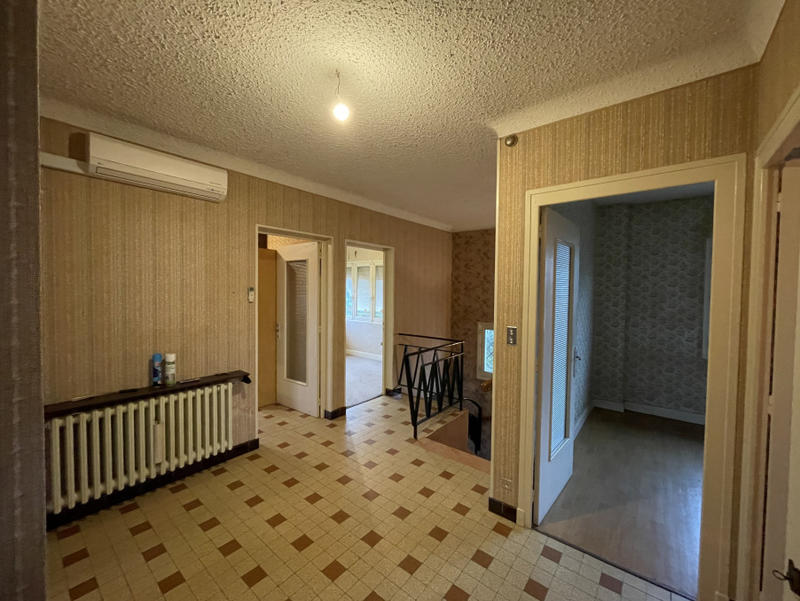 Maison - 159 m² - 6 pièces