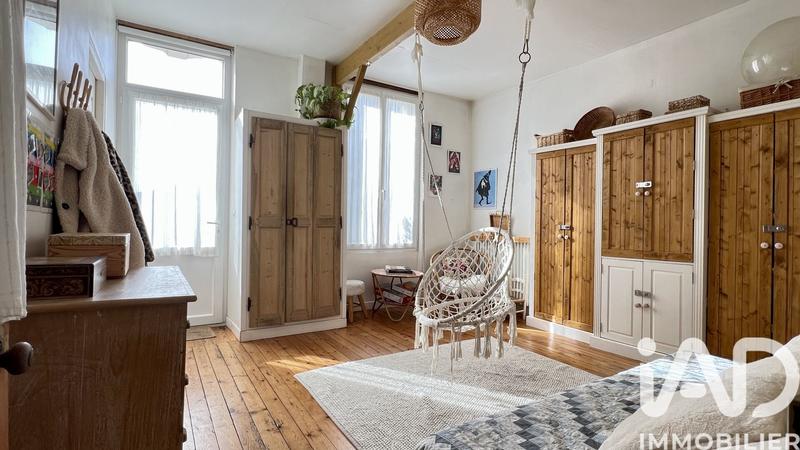 Maison - 190 m² - 9 pièces