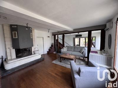 Maison - 235 m² - 6 pièces