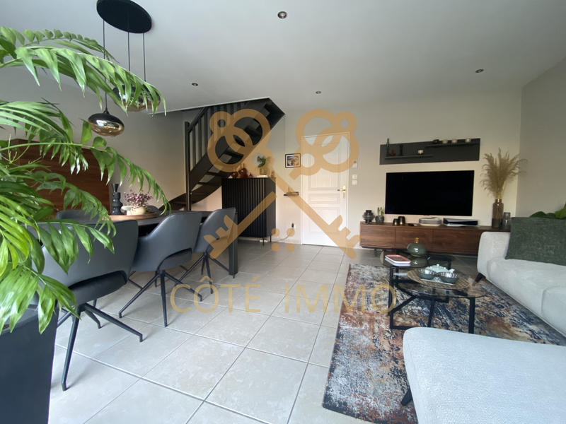 Maison - 80 m² - 4 pièces