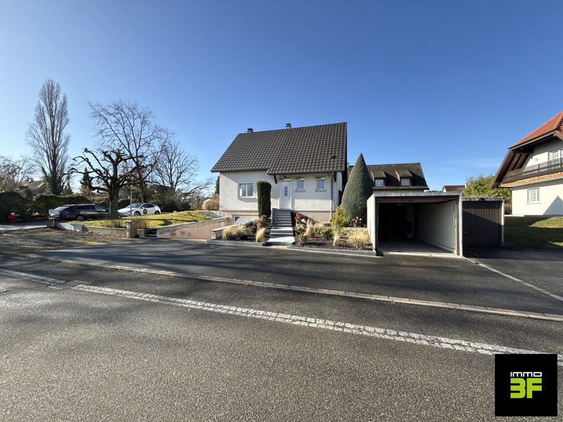 Maison - 103 m² - 5 pièces