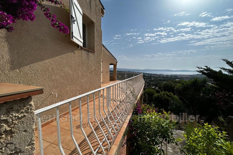 Maison - 200 m² - 7 pièces