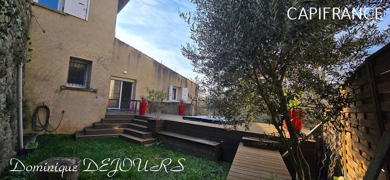 Maison - 100 m² - 3 pièces