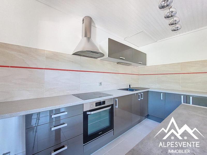 Appartement - 75 m² - 4 pièces