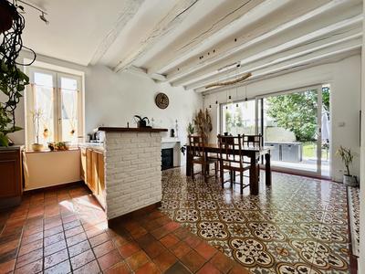 Maison ancienne - 125 m² - 6 pièces