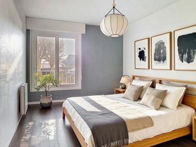 Appartement - 90 m² - 5 pièces