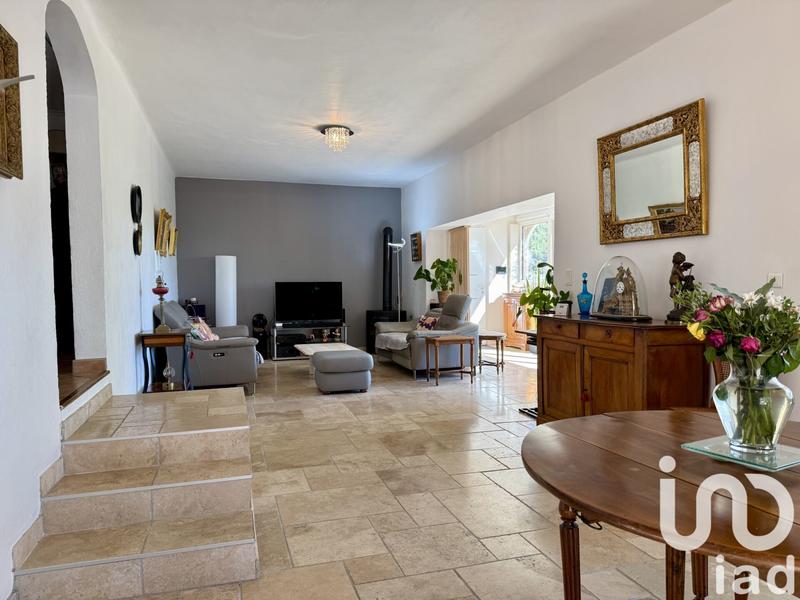 Maison - 161 m² - 5 pièces