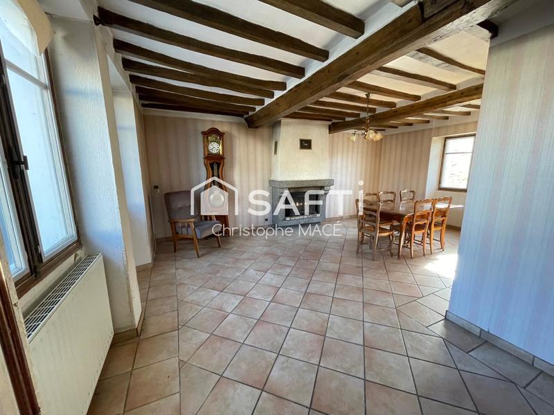 Maison - 94 m² - 5 pièces