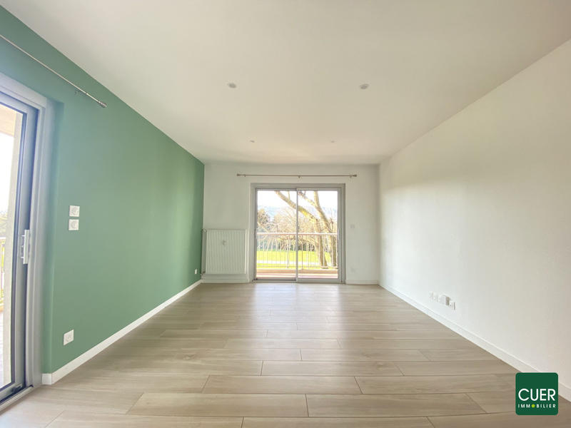 Appartement - 77 m² - 3 pièces