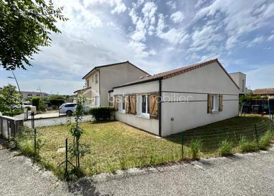 Maison - 105 m² - 6 pièces