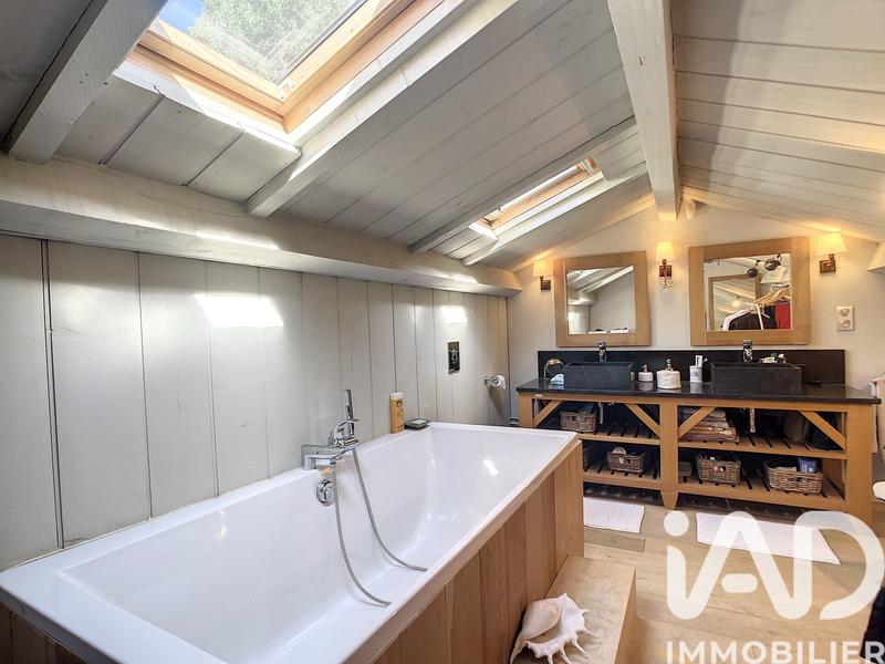 Maison - 103 m² - 4 pièces