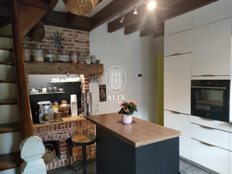 Maison ancienne - 182 m² - 6 pièces