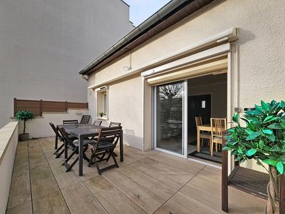 Maison traditionnelle - 107 m² - 7 pièces