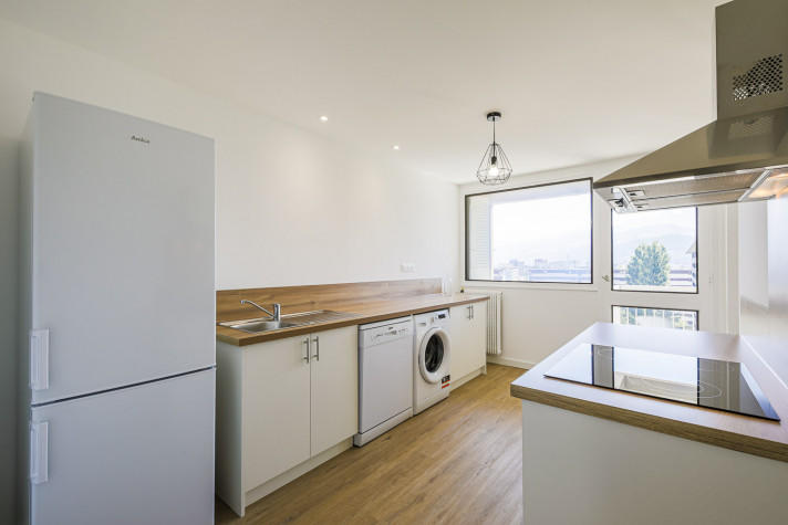 Appartement - 114 m² - 6 pièces