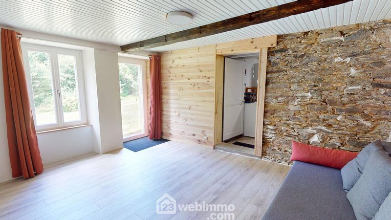 Maison - 286 m² - 11 pièces