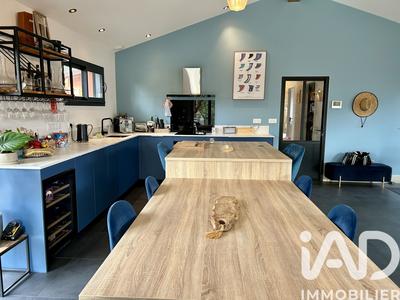 Maison - 131 m² - 6 pièces