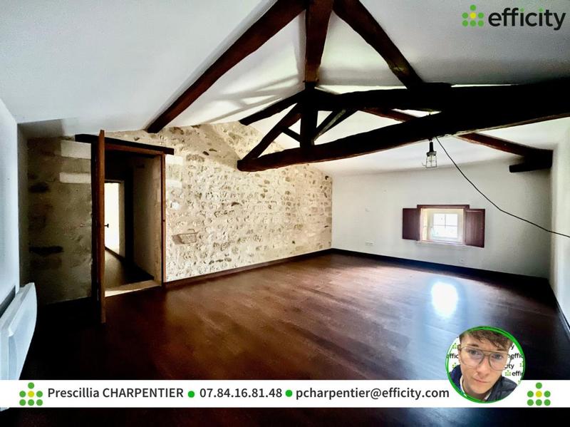 Maison - 205 m² - 6 pièces