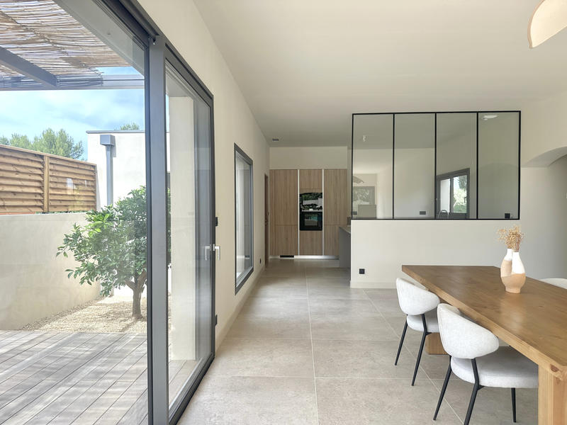 Villa - 171 m² - 6 pièces