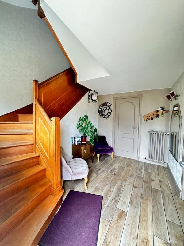 Maison - 142 m² - 7 pièces