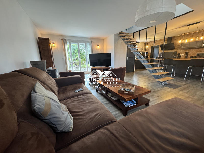 Maison - 110 m² - 5 pièces