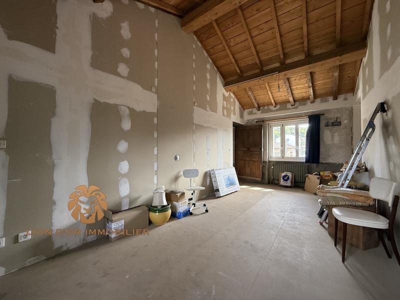 Maison ancienne - 150 m² - 7 pièces