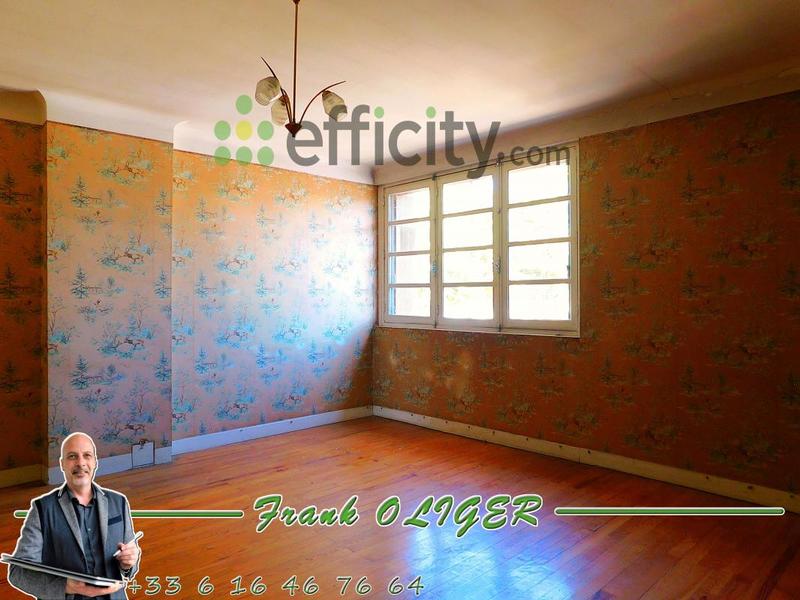 Maison - 340 m² - 10 pièces