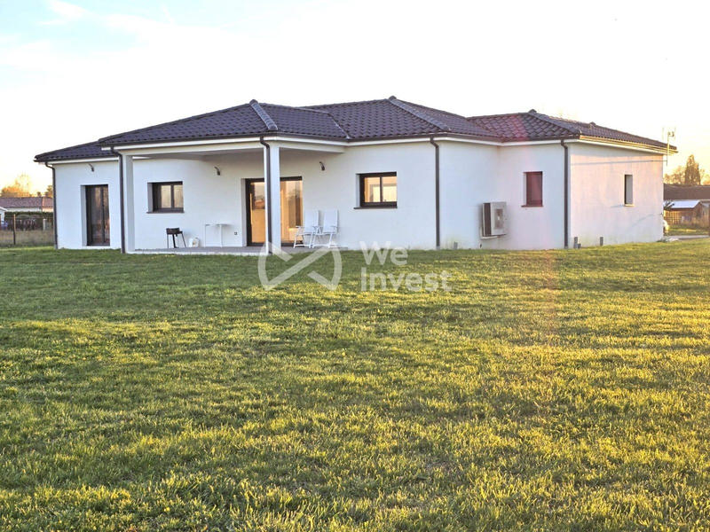 Maison traditionnelle - 145 m² - 5 pièces