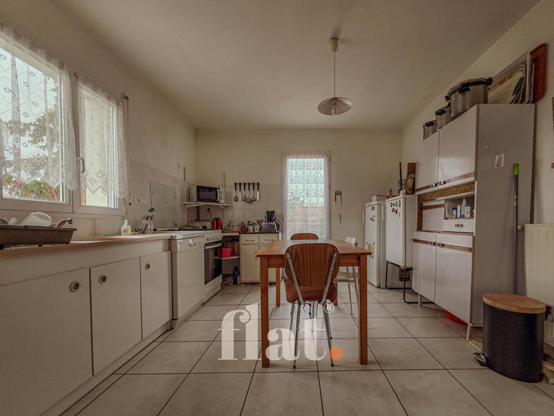 Maison - 160 m² - 6 pièces