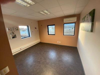 Bureau - 14 m² - 1 pièce