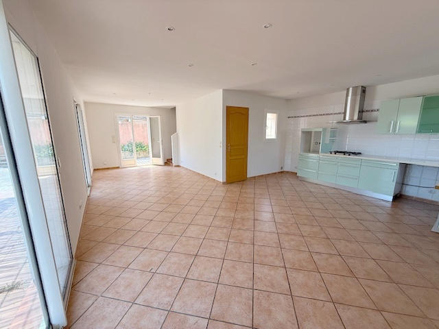 Maison - 75 m² - 4 pièces