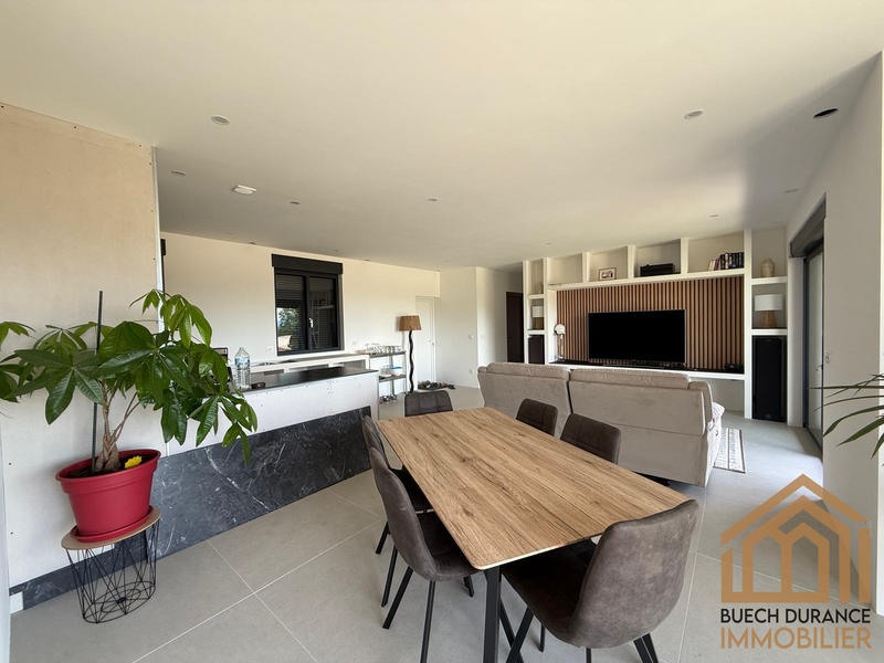 Maison - 139 m² - 5 pièces