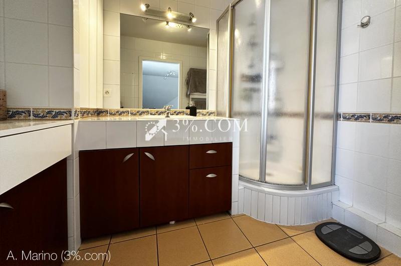 Appartement - 96 m² - 4 pièces