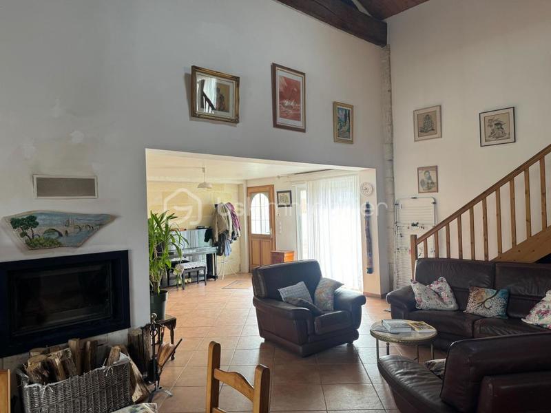 Maison en pierre - 322 m² - 10 pièces